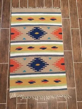 Kil2 3 x 5 Kilim rug