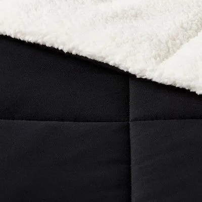 New - Full/Queen Faux Shearling Washed Microfiber Reversible Comforter Black - Room