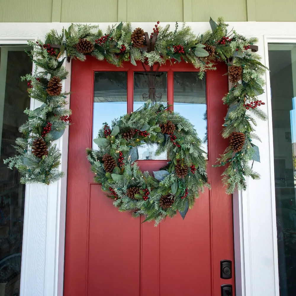 Winter Frost LED Wreath